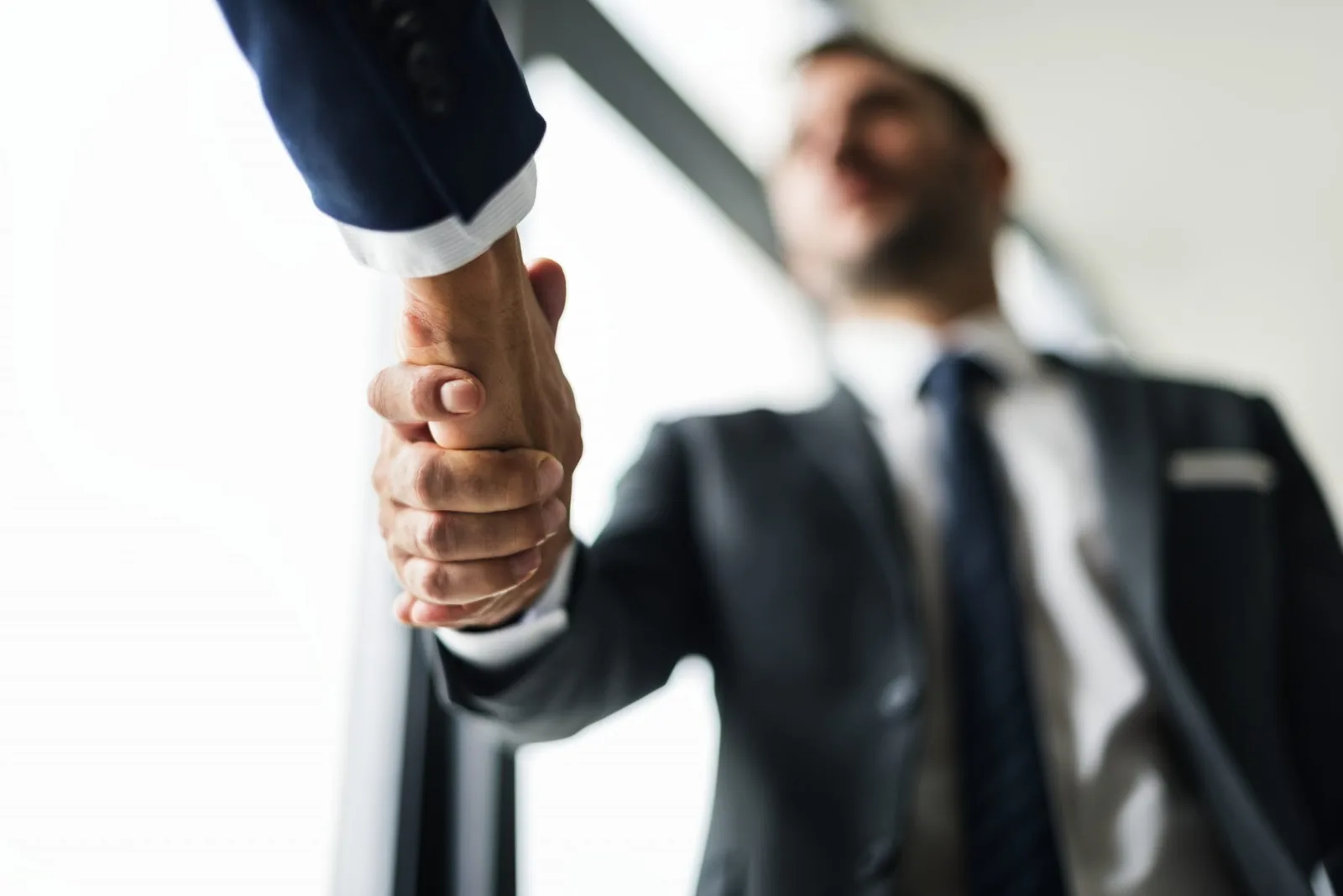 Einnahme Handshake Business Men Concept